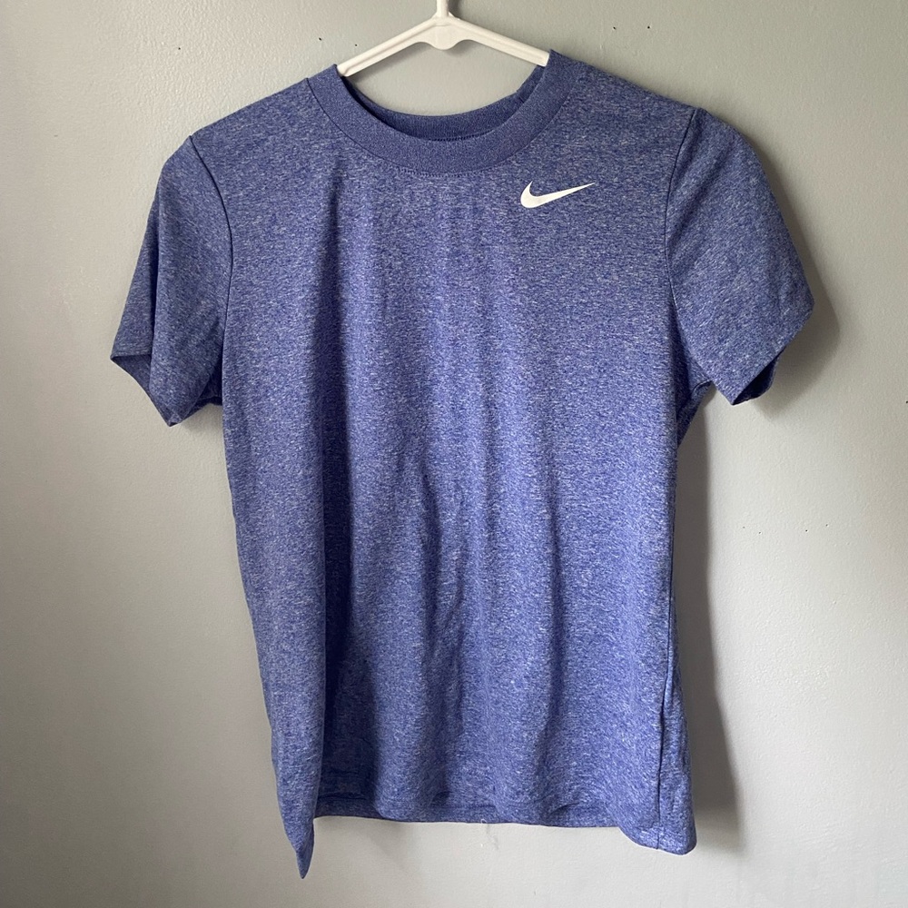🌟 FREE IF BUNDLED purple Nike tee